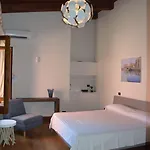 Bed & Breakfast Casa Realia 4*