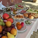 Bed & Breakfast Casa Realia 4*