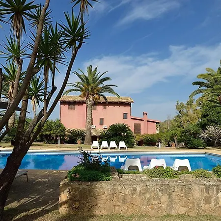 Casa Realia 3*