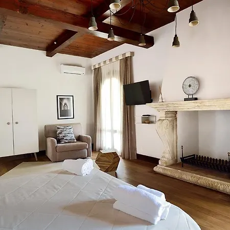 Casa Realia 3*