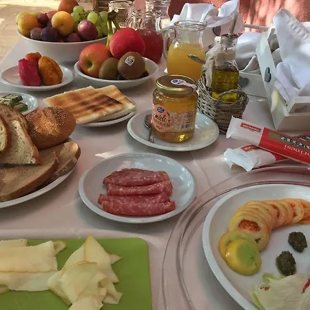 Casa Realia Bed & Breakfast