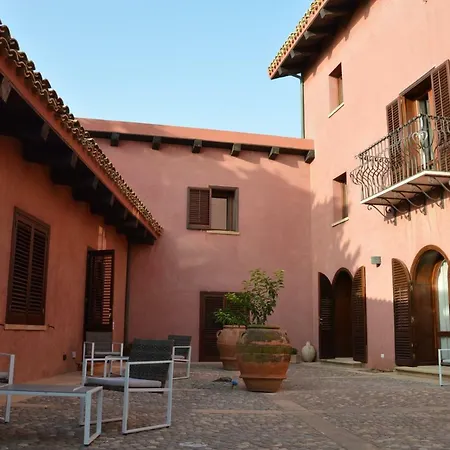 Casa Realia 3*
