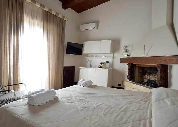 Frühstückspension Casa Realia 4*