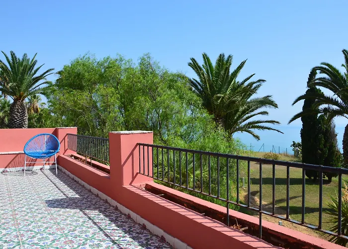 Casa Realia ベッド・アンド・ブレックファスト 4*