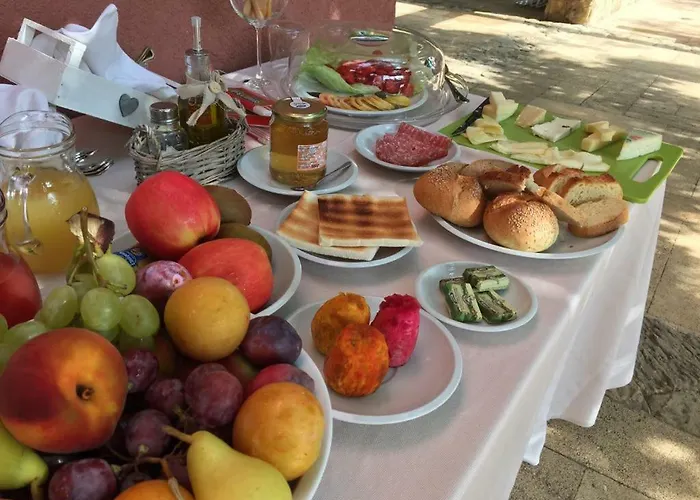 Frühstückspension Casa Realia 4*